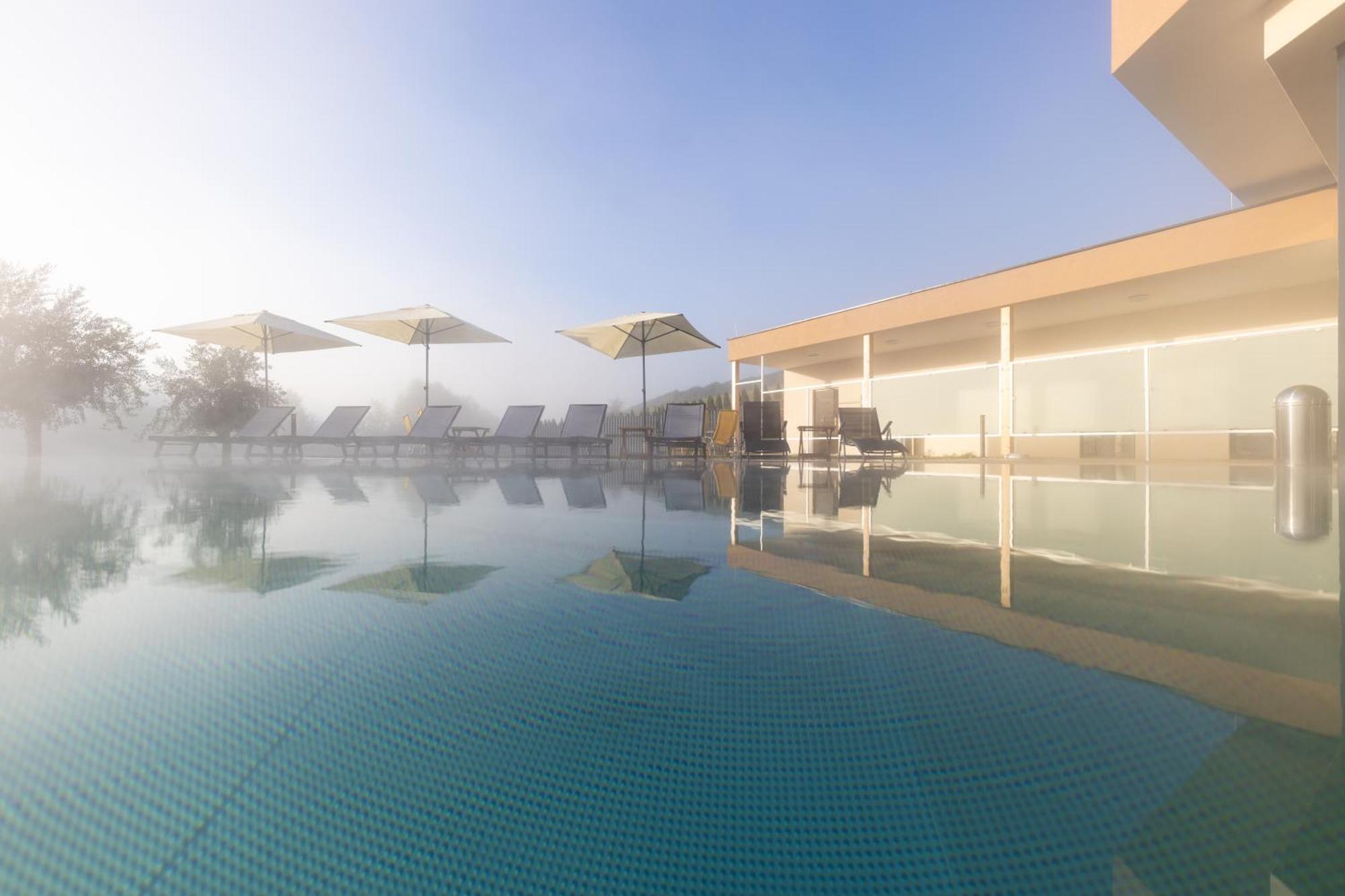 Genuss- Und Wellnesshotel Puchas クークミルン エクステリア 写真