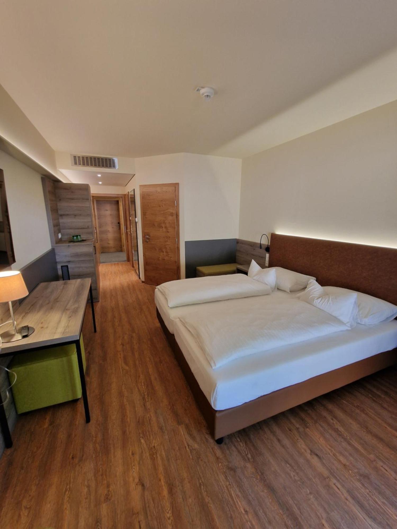 Genuss- Und Wellnesshotel Puchas クークミルン エクステリア 写真