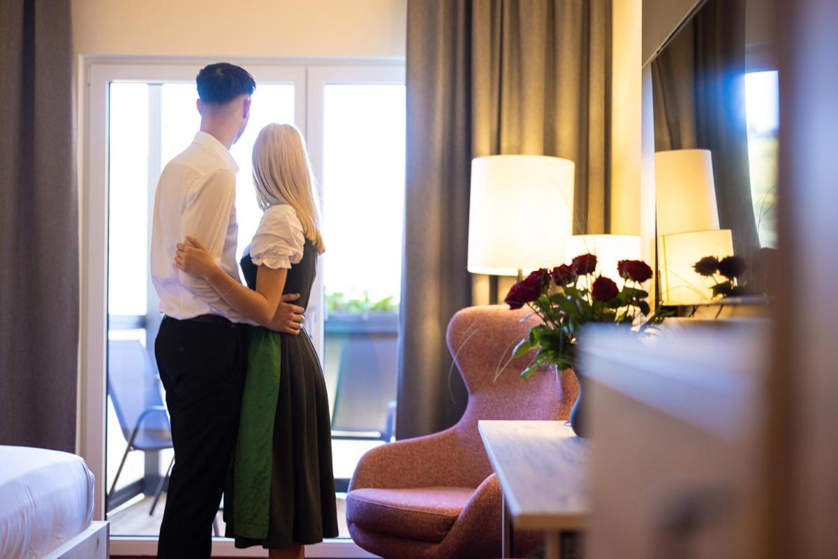 Genuss- Und Wellnesshotel Puchas クークミルン エクステリア 写真